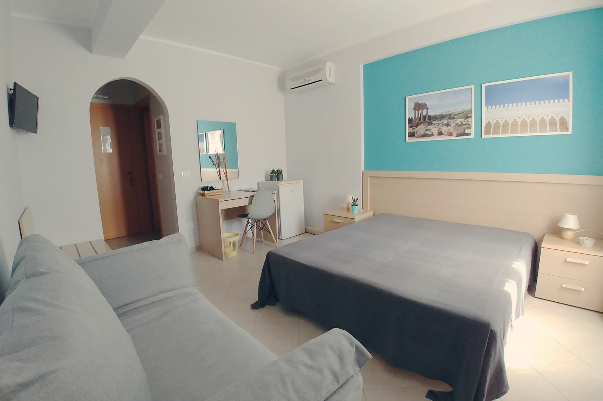 Tiziana 3*